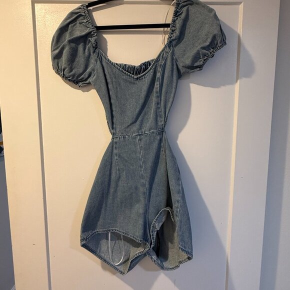 Lulus Blushing Beauty Light Wash Denim Puff Sleeve Romper - Size S - Picture 10 of 10